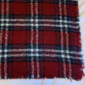 NWOT Roots Plaid Scarf